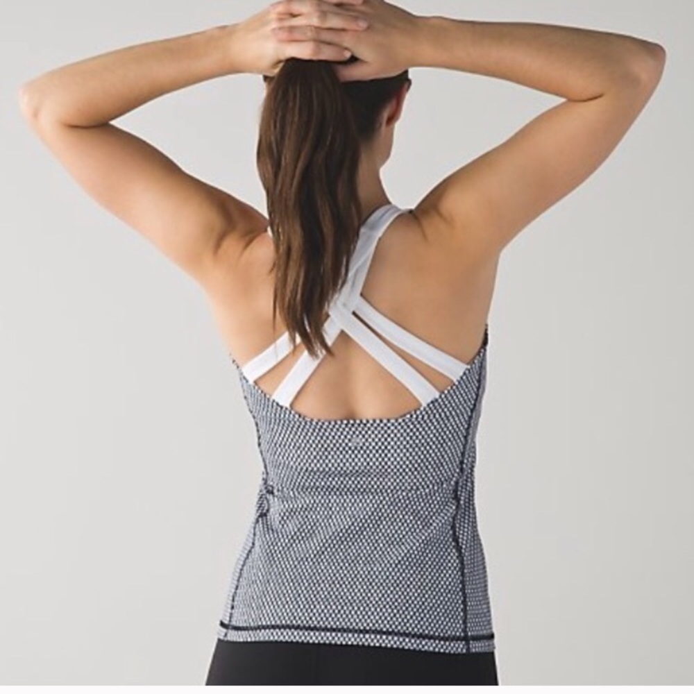 Lululemon Tank 4